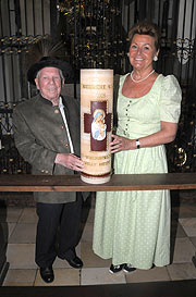 Willy Heide und Oktoberfest-Leiterin Dr. Gabriele Weishäupl (Foto. Ingrid Grossmann)
